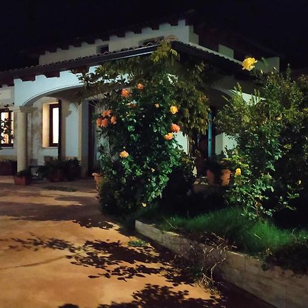 Bed and Breakfast I Giganti à Riola Sardo Extérieur photo