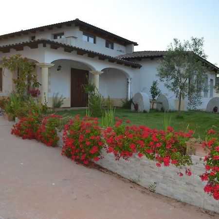 Bed and Breakfast I Giganti à Riola Sardo Extérieur photo