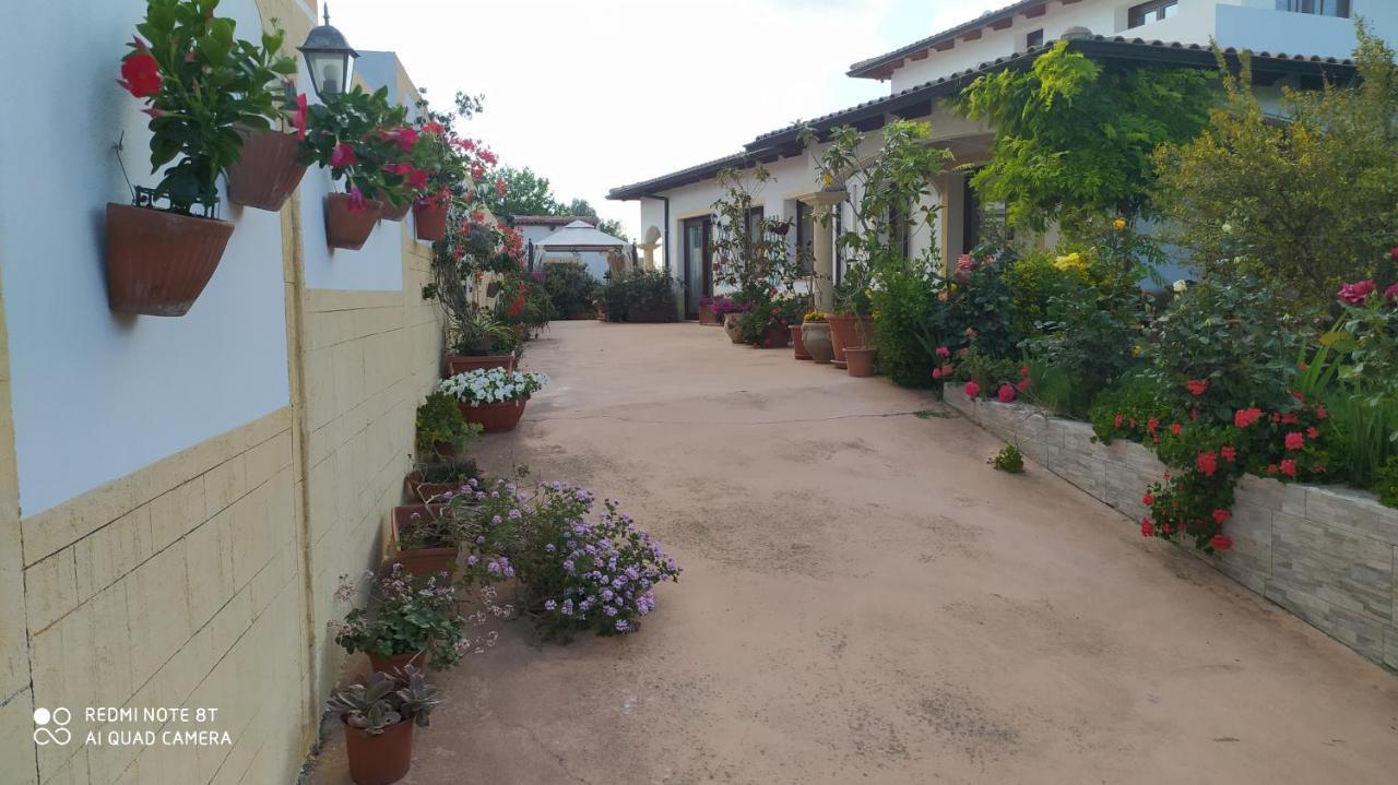 Bed and Breakfast I Giganti à Riola Sardo Extérieur photo